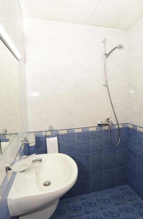 Guesthouse Nefertiti 斯莫梁 外观 照片