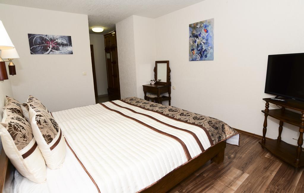 Guesthouse Nefertiti 斯莫梁 外观 照片