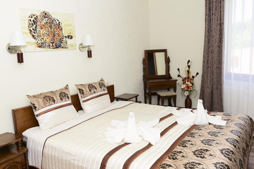 Guesthouse Nefertiti 斯莫梁 外观 照片